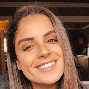 Meet your Posher, Delanie